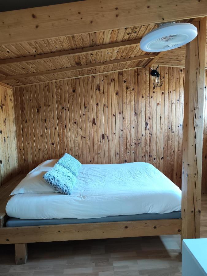 Le Sporting Hotell Beaumont-sur-Leze Exteriör bild